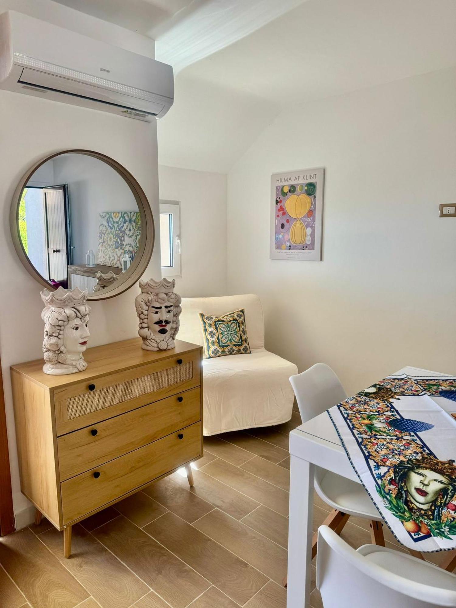 Sunrise Home Letojanni Bagian luar foto